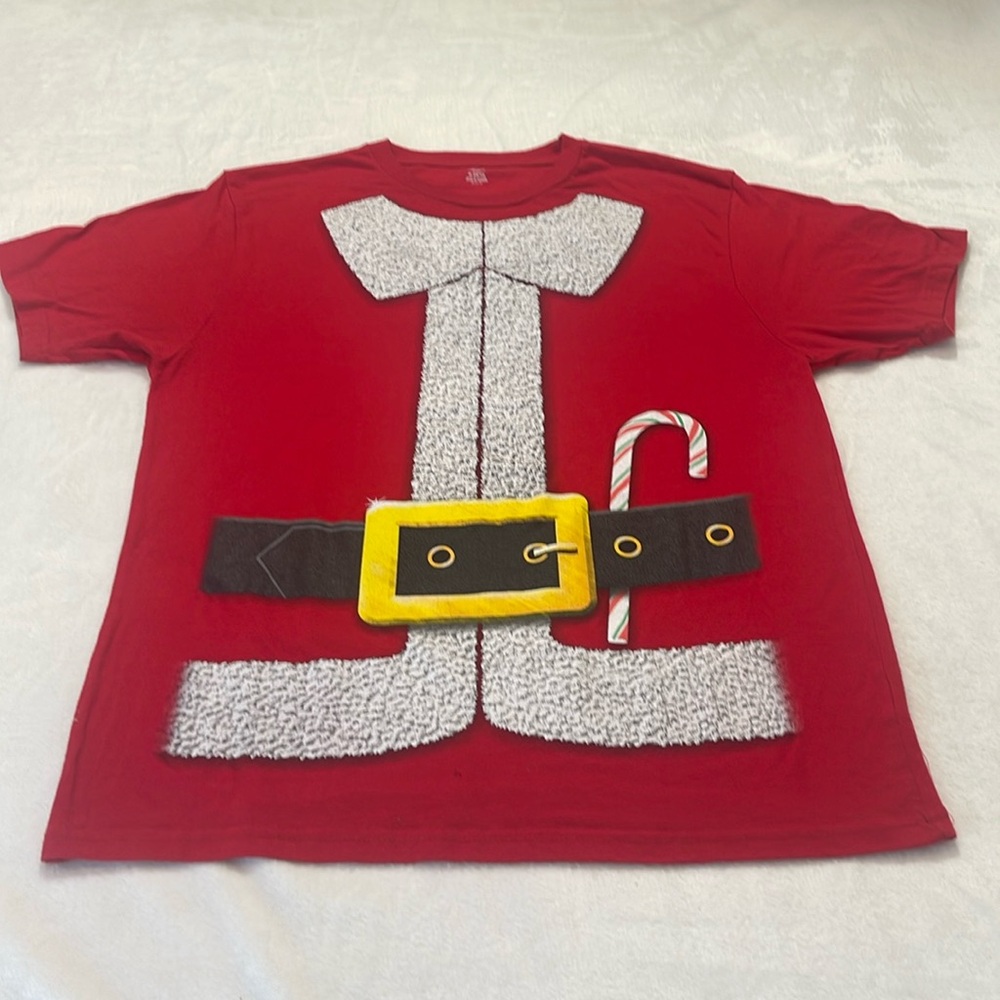 HOLIDAY TIME RED WOMENS CHRISTMAS T-SHIRT SIZE M